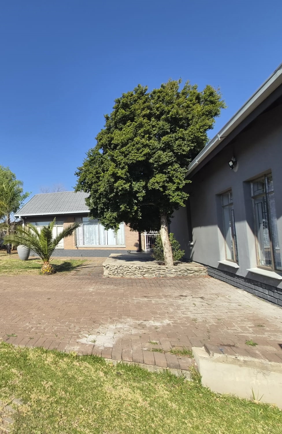 12 Bedroom Property for Sale in Universitas Ridge Free State